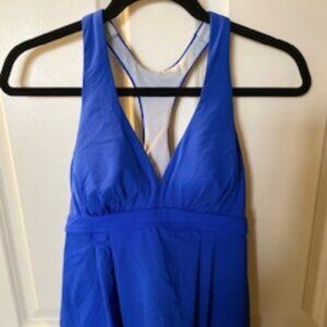 Lands End 4 tankini swimsuit top royal blue solid racerback.